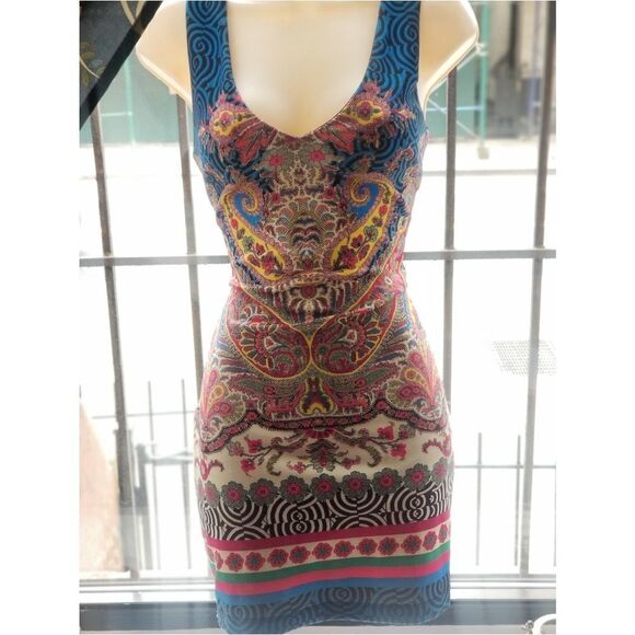 Colorful bebe dress  - Picture 2 of 8